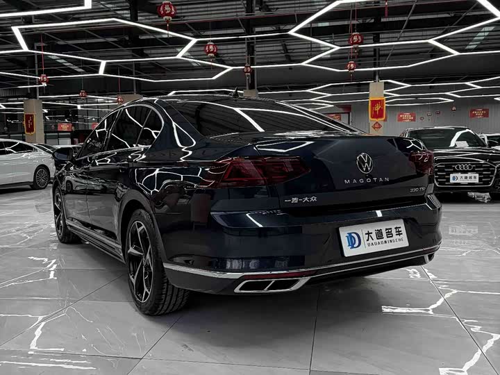 Фото 4 - Volkswagen Magotan