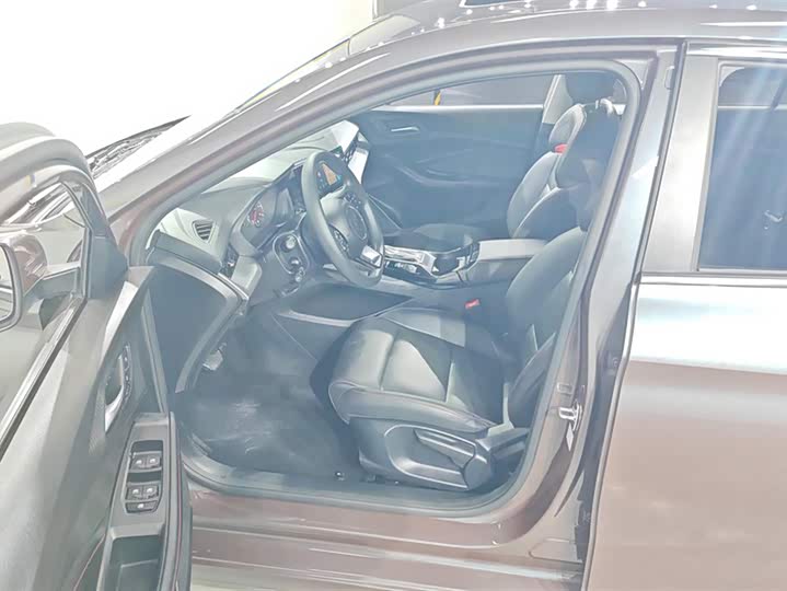 Фото 9 - MG Motor 5