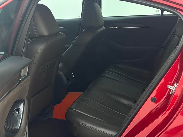 Фото 6 - Mazda Atenza