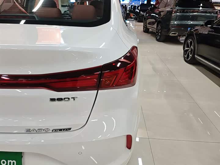 Фото 8 - Changan Eado Plus