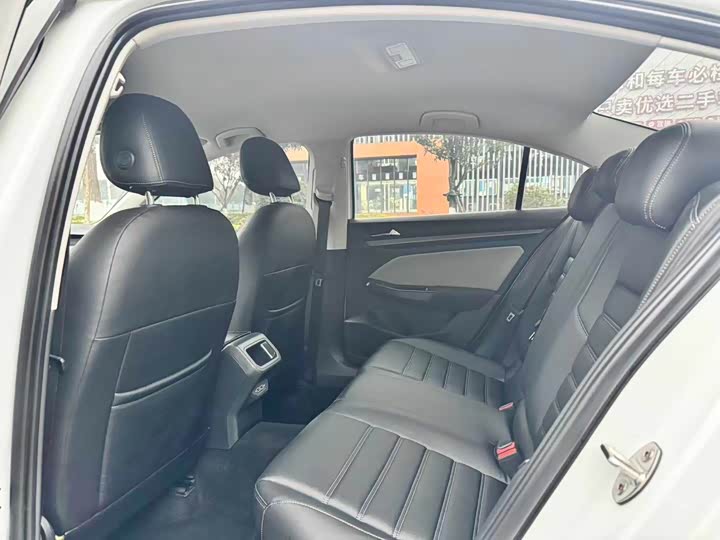 Фото 7 - Volkswagen Bora