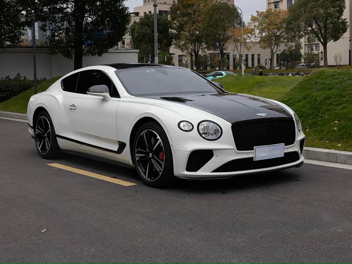 Фото 3 - Bentley Continental GT