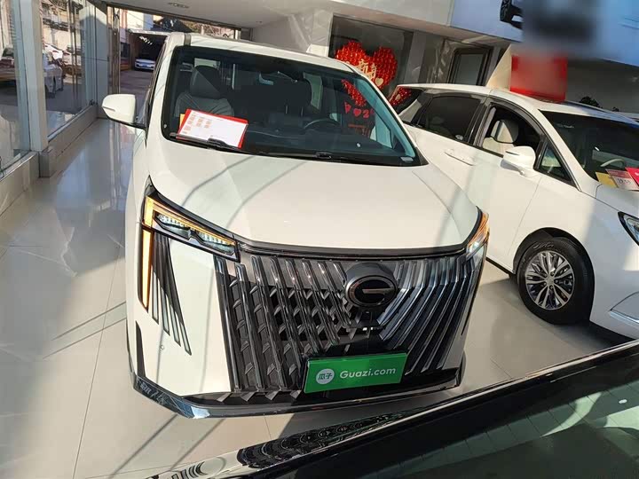 Фото 3 - GAC Trumpchi M8