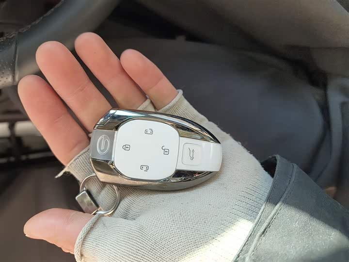 Фото 9 - GAC Trumpchi M8