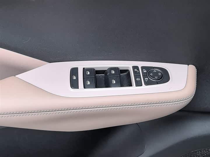 Фото 9 - BYD Seagull