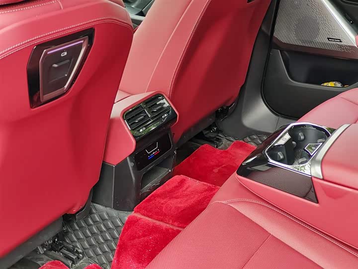 Фото 9 - BMW 5 Series