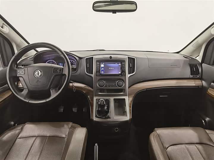 Фото 5 - Dongfeng Forthing Lingzhi Plus