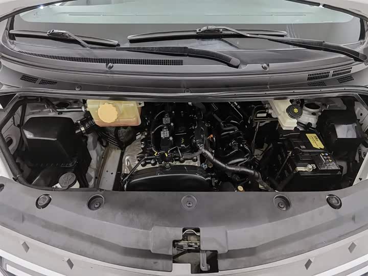 Фото 6 - Dongfeng Forthing Lingzhi Plus