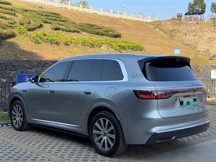 Фото 4 - Aito M8