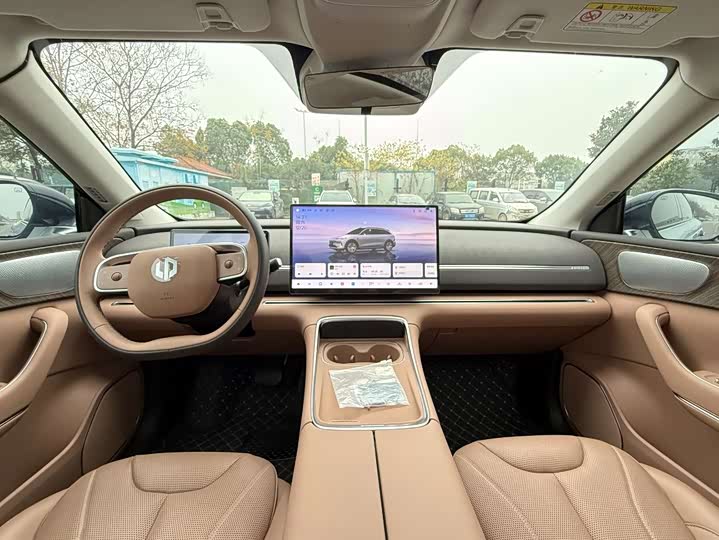 Фото 7 - Leapmotor C11