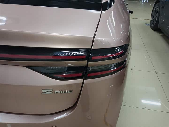 Фото 8 - GAC Aion S Plus