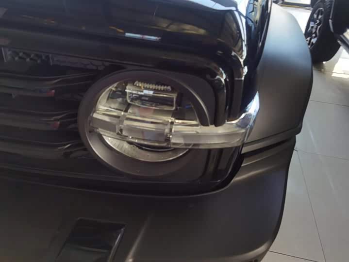 Фото 5 - Tank 300