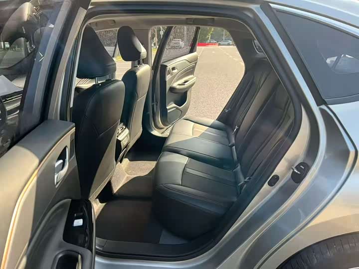 Фото 6 - GAC Aion S