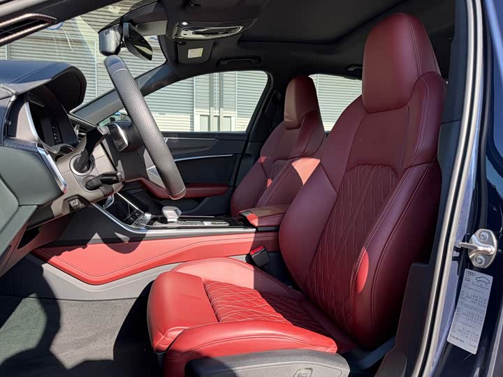 Фото 8 - Audi S6