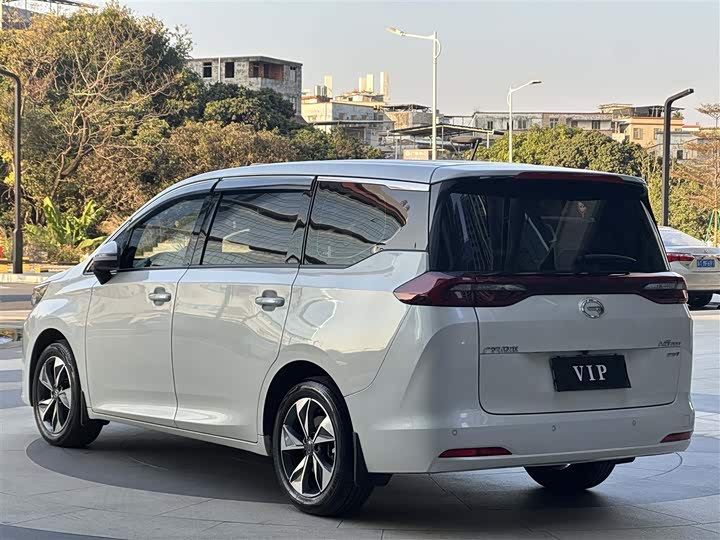 Фото 7 - GAC Trumpchi M6