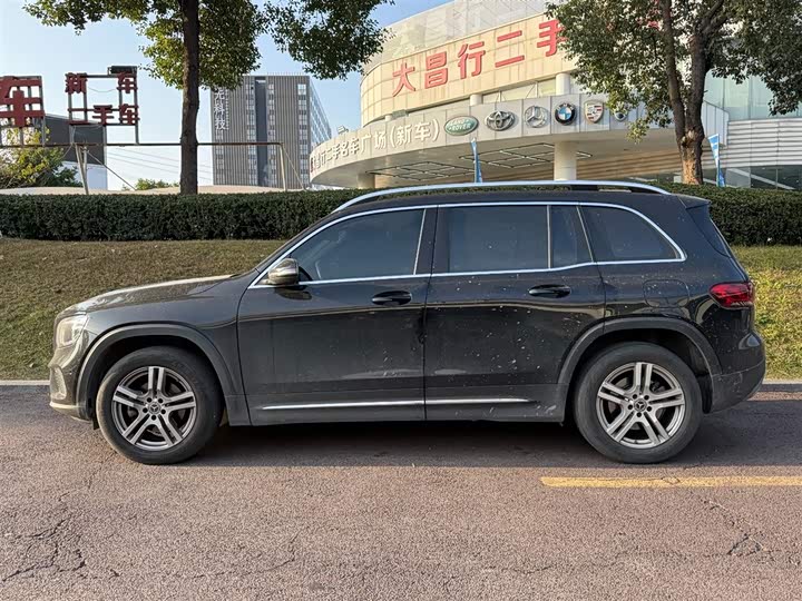 Фото 3 - Mercedes-Benz GLB-Class