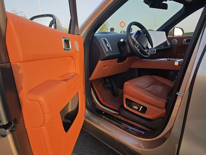 Фото 5 - LiXiang L8