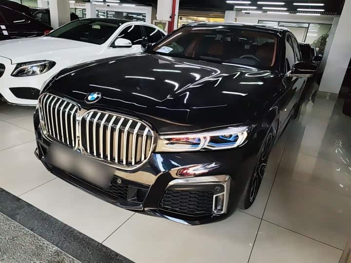 Фото 1 - BMW 7 Series