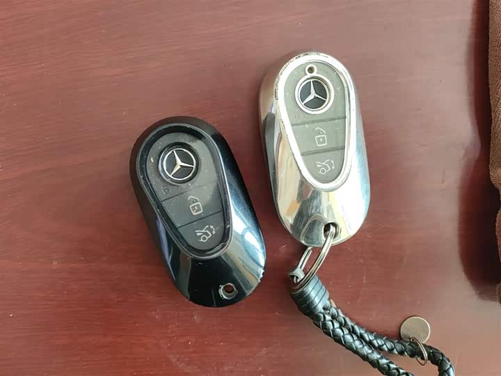 Фото 9 - Mercedes-Benz GLC-Class