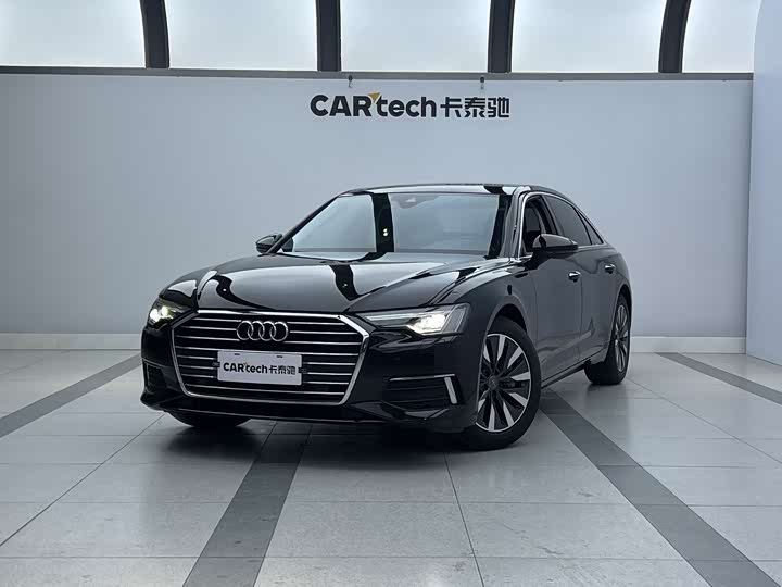 Фото 1 - Audi A6L