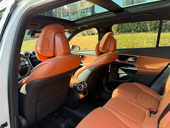 Фото 9 - Mercedes-Benz GLC-Class