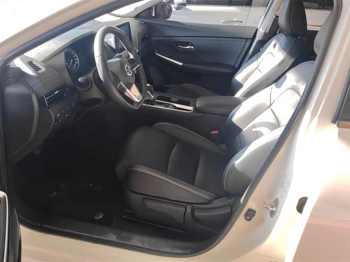 Фото 9 - Nissan Sylphy