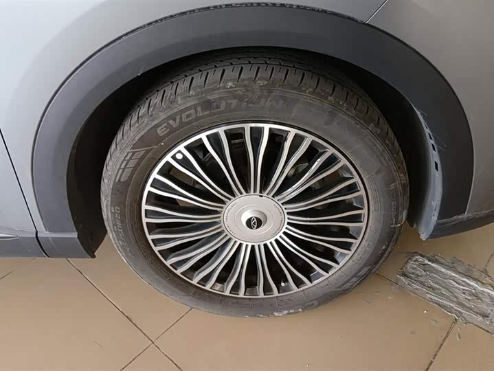 Фото 6 - Chery Tiggo 8L