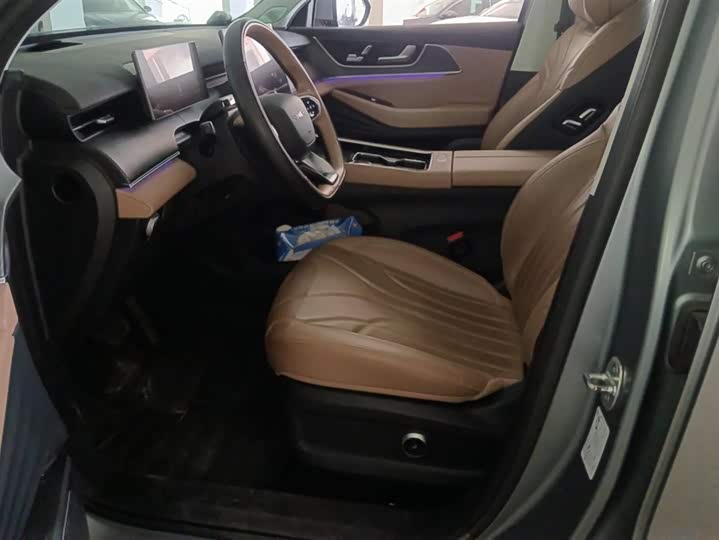 Фото 9 - Chery Tiggo 8L