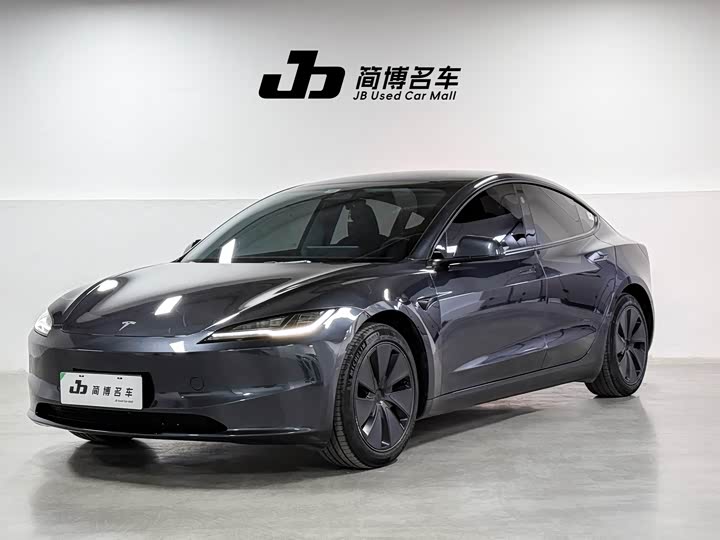 Фото 1 - Tesla Model 3