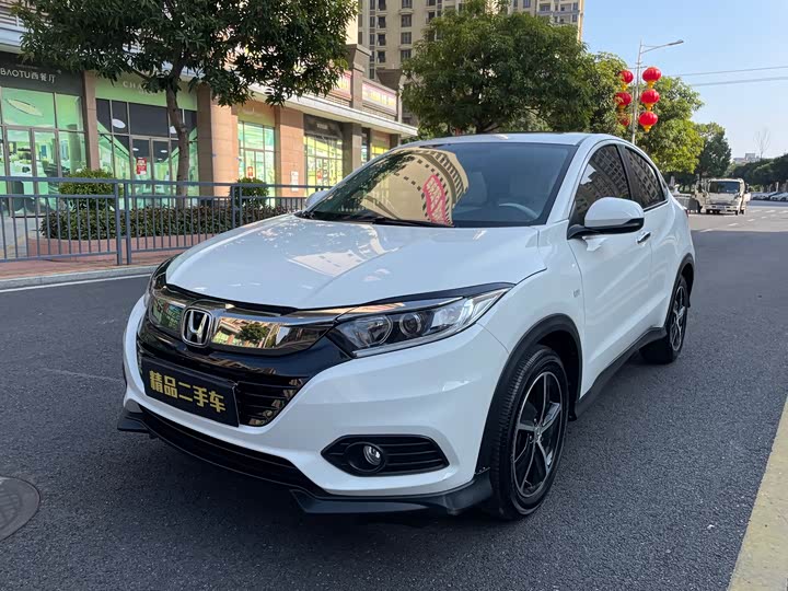 Фото 2 - Honda Vezel