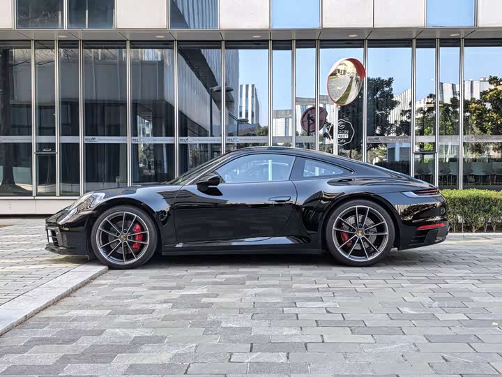 Фото 6 - Porsche 911