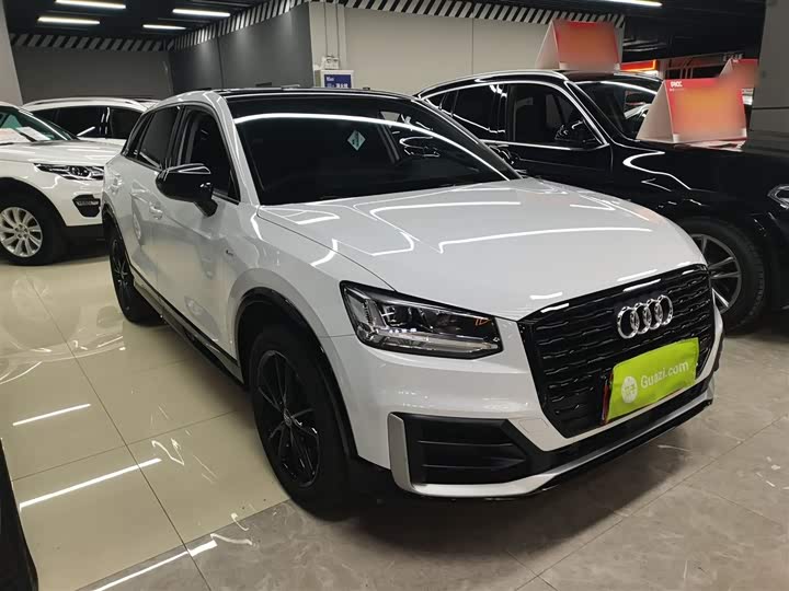 Фото 4 - Audi Q2L
