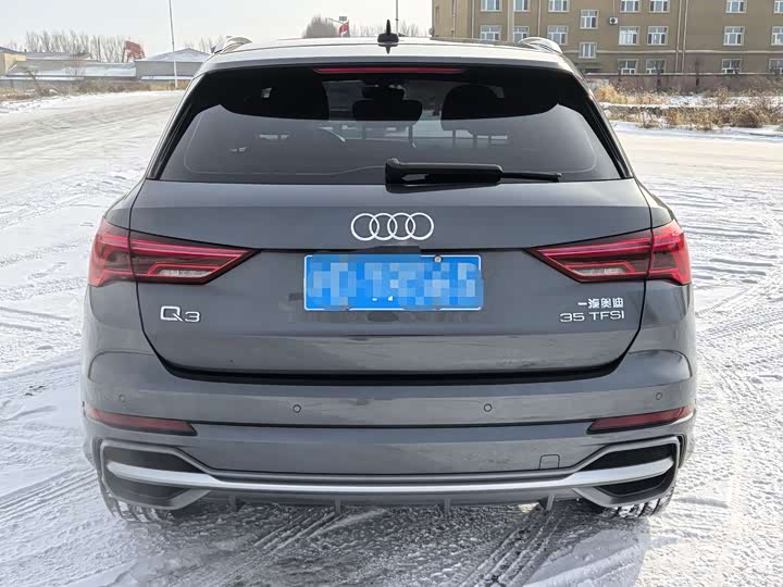 Фото 5 - Audi Q3