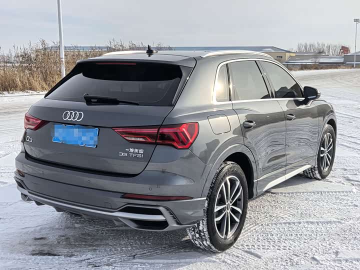 Фото 6 - Audi Q3