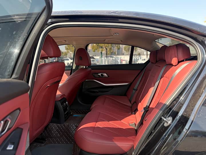 Фото 6 - BMW 3 Series