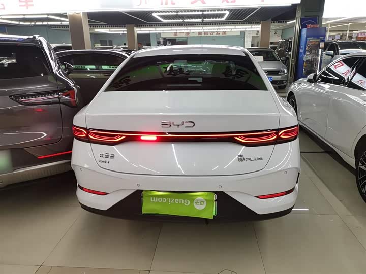 Фото 6 - BYD Qin Plus