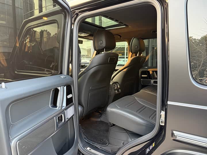 Фото 7 - Mercedes-Benz G-Class