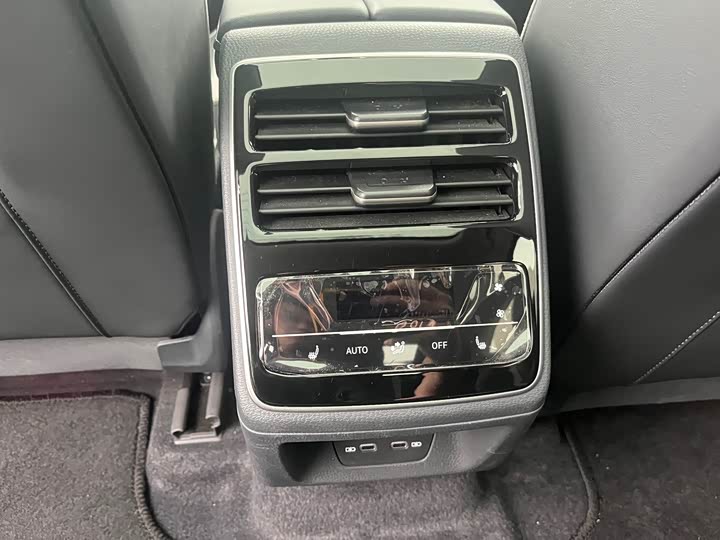 Фото 8 - Volkswagen ID.7 Vizzion