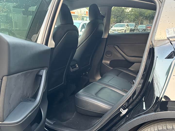 Фото 5 - Tesla Model Y