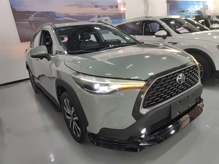 Фото 4 - Toyota Corolla Cross