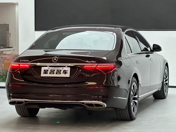 Фото 7 - Mercedes-Benz S-Class