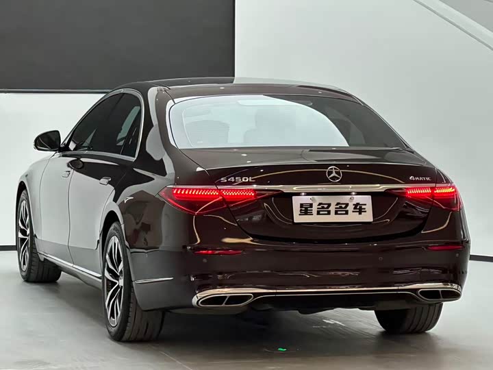 Фото 9 - Mercedes-Benz S-Class