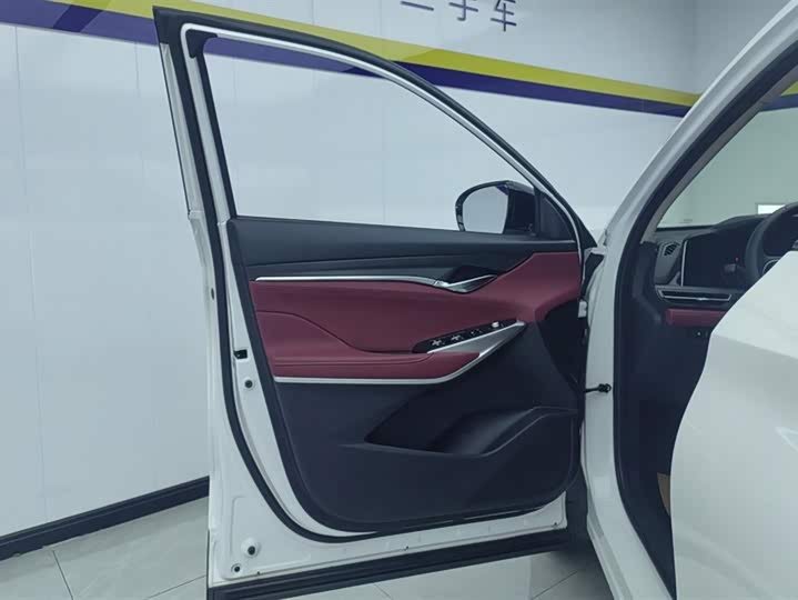 Фото 7 - Changan CS75 Plus