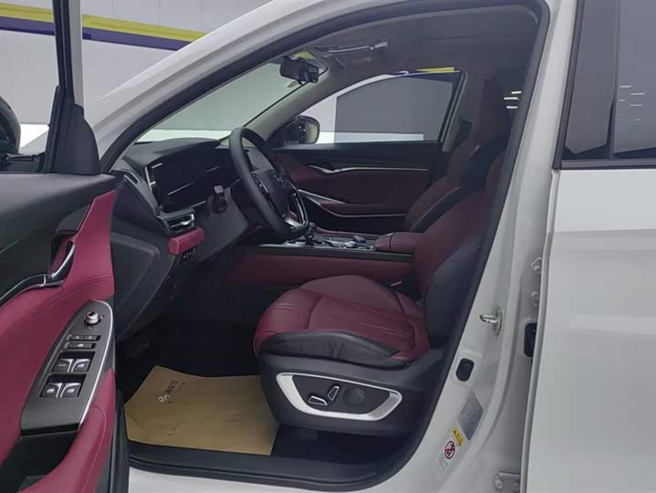 Фото 9 - Changan CS75 Plus