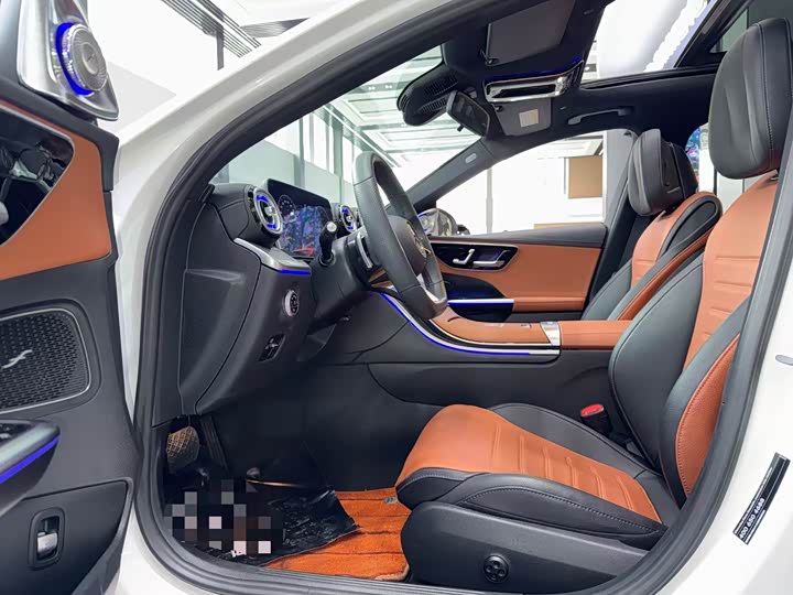 Фото 4 - Mercedes-Benz C-Class