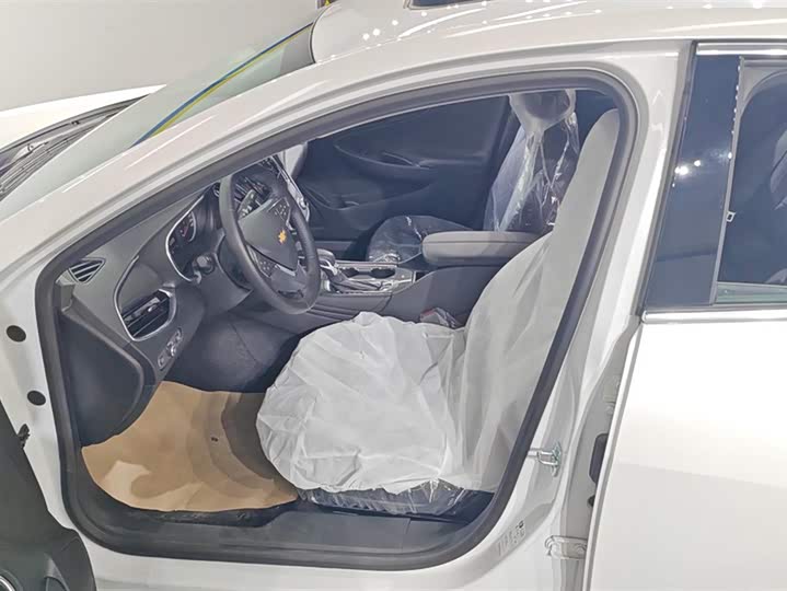 Фото 9 - Chevrolet Malibu XL