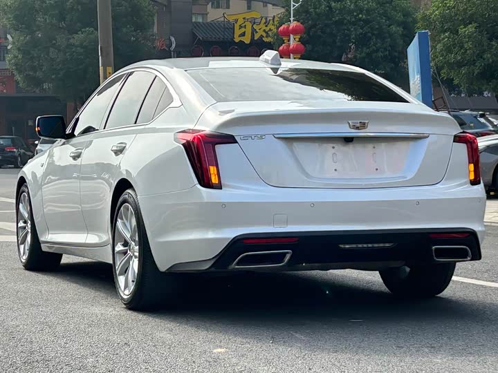 Фото 6 - Cadillac CT5