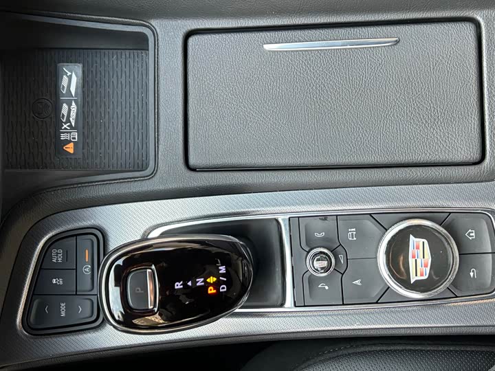 Фото 9 - Cadillac CT5