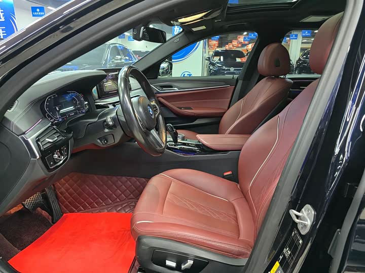 Фото 8 - BMW 5 Series Hybrid