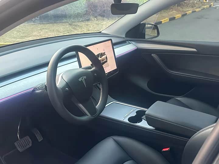 Фото 7 - Tesla Model Y